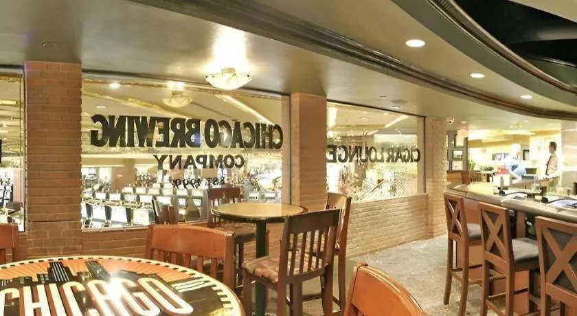 *** אתר נופש לאס וגאס Four Queens Hotel And Casino ארצות הברית